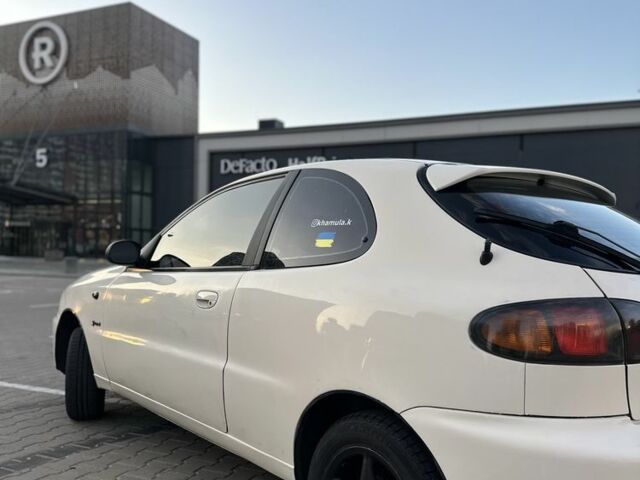 Бежевый Дэу Сенс, объемом двигателя 1.6 л и пробегом 325 тыс. км за 2100 $, фото 12 на Automoto.ua