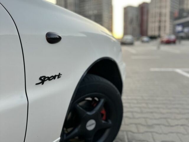 Бежевый Дэу Сенс, объемом двигателя 1.6 л и пробегом 325 тыс. км за 2100 $, фото 7 на Automoto.ua