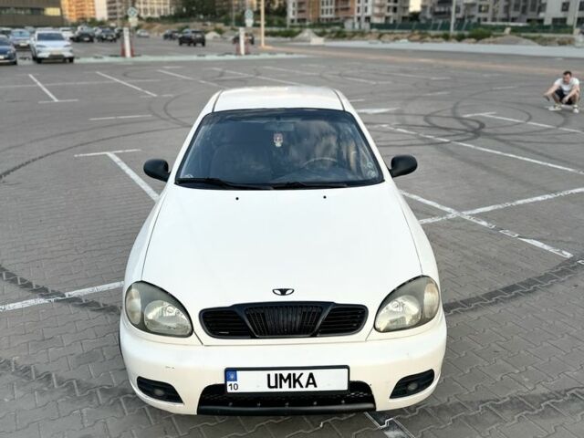 Бежевый Дэу Сенс, объемом двигателя 1.6 л и пробегом 325 тыс. км за 2100 $, фото 9 на Automoto.ua