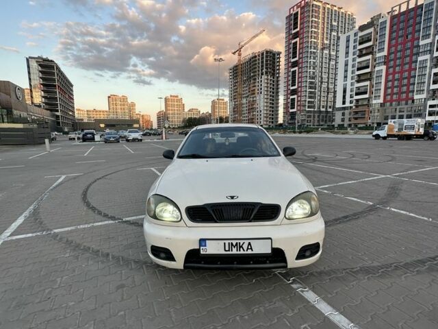 Бежевый Дэу Сенс, объемом двигателя 1.6 л и пробегом 325 тыс. км за 2100 $, фото 10 на Automoto.ua