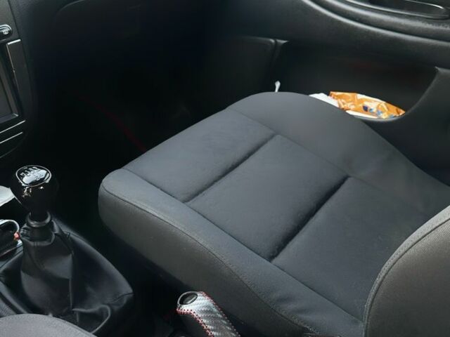 Бежевый Дэу Сенс, объемом двигателя 1.6 л и пробегом 325 тыс. км за 2100 $, фото 6 на Automoto.ua