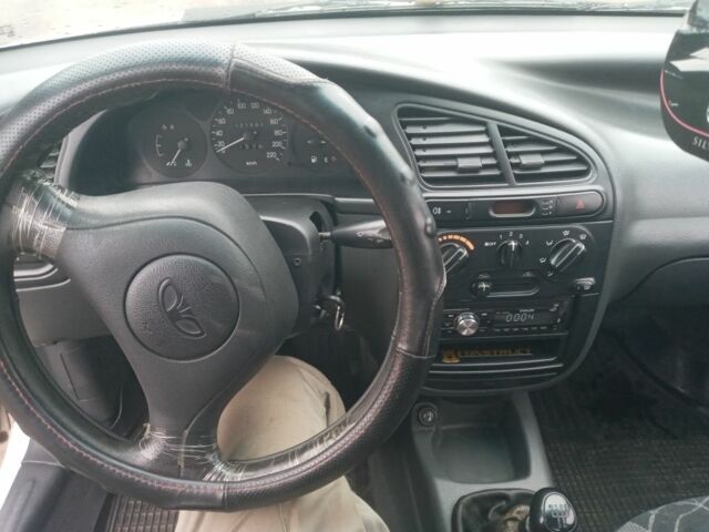 Дэу Сенс 2001 в Носовке на Automoto.ua Бежевый Дэу Сенс, объемом двигателя 1.5 л и пробегом 1 тыс. км за 1600 $, фото 5 на Automoto.ua