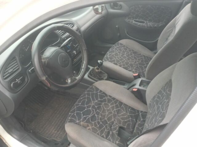 Дэу Сенс 2001 в Носовке на Automoto.ua Бежевый Дэу Сенс, объемом двигателя 1.5 л и пробегом 1 тыс. км за 1600 $, фото 4 на Automoto.ua