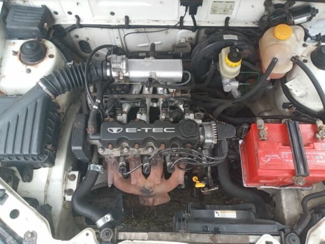 Дэу Сенс 2001 в Носовке на Automoto.ua Бежевый Дэу Сенс, объемом двигателя 1.5 л и пробегом 1 тыс. км за 1600 $, фото 6 на Automoto.ua