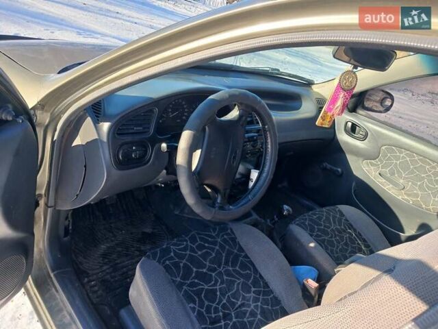 Бежевый Дэу Сенс, объемом двигателя 1.5 л и пробегом 100 тыс. км за 1350 $, фото 5 на Automoto.ua