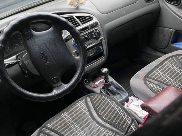 Бежевий Деу Сенс, об'ємом двигуна 1.6 л та пробігом 20 тис. км за 2300 $, фото 2 на Automoto.ua