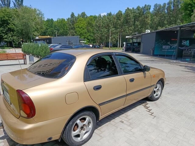 Бежевый Дэу Сенс, объемом двигателя 1.6 л и пробегом 220 тыс. км за 3500 $, фото 3 на Automoto.ua