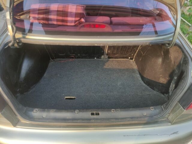 Бежевый Дэу Сенс, объемом двигателя 1.5 л и пробегом 328 тыс. км за 2500 $, фото 6 на Automoto.ua