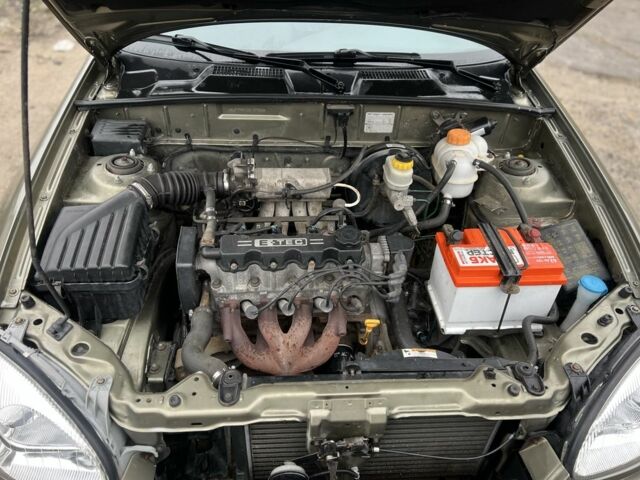 Бежевий Деу Сенс, об'ємом двигуна 1.5 л та пробігом 230 тис. км за 2800 $, фото 18 на Automoto.ua