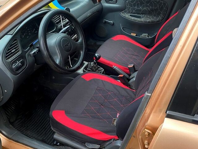 Бежевый Дэу Сенс, объемом двигателя 1.3 л и пробегом 0 тыс. км за 1400 $, фото 8 на Automoto.ua