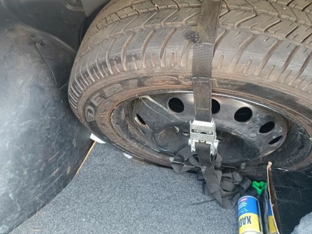 Бежевый Дэу Сенс, объемом двигателя 1.6 л и пробегом 275 тыс. км за 2900 $, фото 1 на Automoto.ua