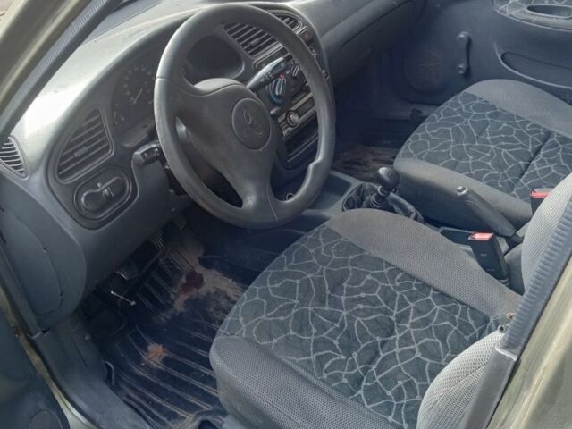 Бежевый Дэу Сенс, объемом двигателя 1.3 л и пробегом 477 тыс. км за 1200 $, фото 4 на Automoto.ua