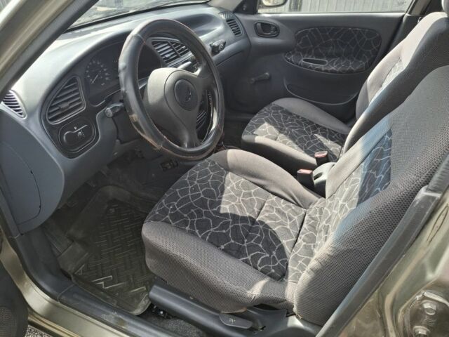 Бежевий Деу Сенс, об'ємом двигуна 1.3 л та пробігом 254 тис. км за 1550 $, фото 6 на Automoto.ua