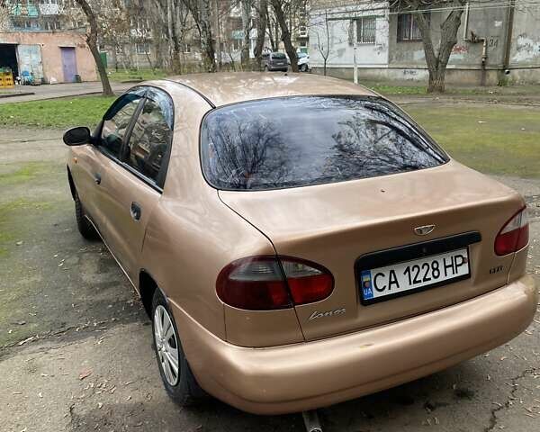 Бежевый Дэу Сенс, объемом двигателя 1.3 л и пробегом 195 тыс. км за 1400 $, фото 2 на Automoto.ua
