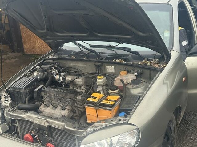 Бежевый Дэу Сенс, объемом двигателя 1.5 л и пробегом 180 тыс. км за 2500 $, фото 3 на Automoto.ua