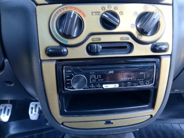 Бежевый Дэу Сенс, объемом двигателя 0 л и пробегом 282 тыс. км за 1191 $, фото 17 на Automoto.ua