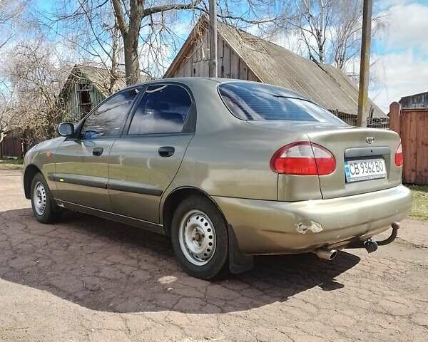Бежевый Дэу Сенс, объемом двигателя 0 л и пробегом 144 тыс. км за 2100 $, фото 2 на Automoto.ua