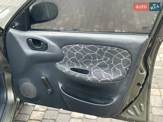 Бежевый Дэу Сенс, объемом двигателя 1.3 л и пробегом 227 тыс. км за 1699 $, фото 21 на Automoto.ua