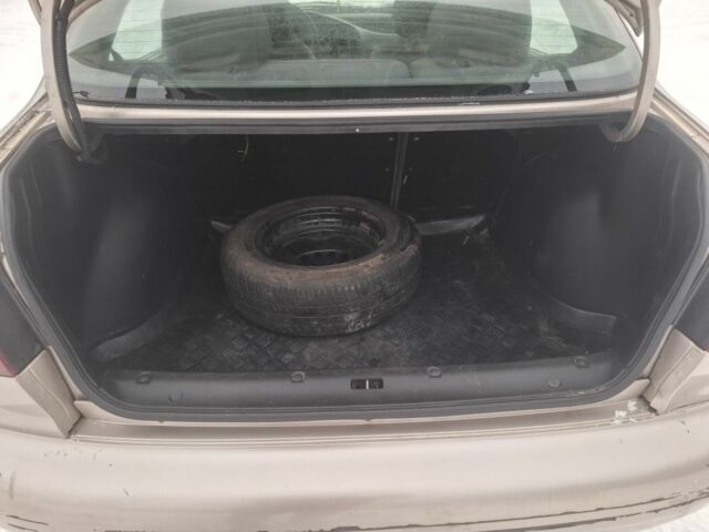 Бежевый Дэу Сенс, объемом двигателя 1 л и пробегом 180 тыс. км за 2500 $, фото 6 на Automoto.ua