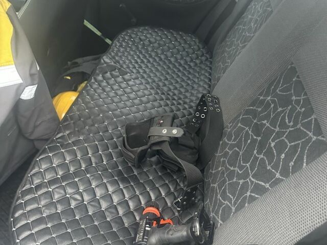 Бежевый Дэу Сенс, объемом двигателя 1.5 л и пробегом 180 тыс. км за 2500 $, фото 14 на Automoto.ua