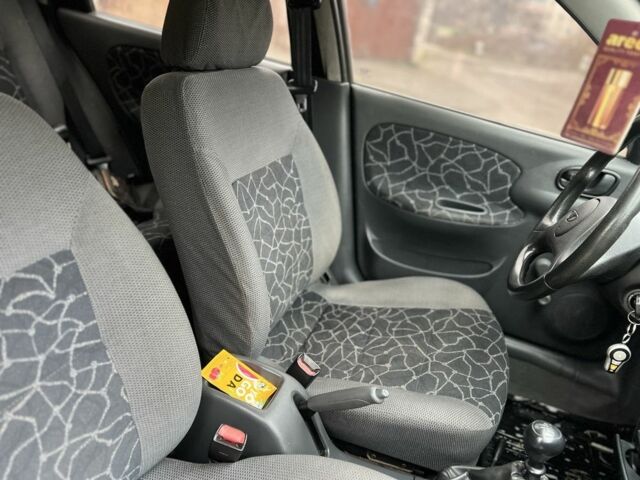 Бежевий Деу Сенс, об'ємом двигуна 1.5 л та пробігом 230 тис. км за 2800 $, фото 16 на Automoto.ua