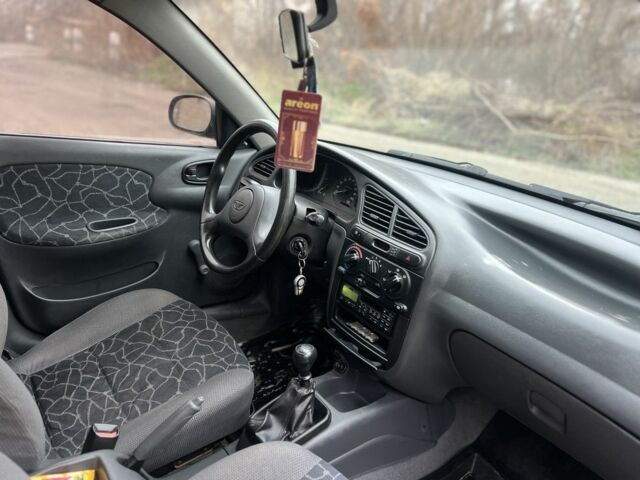 Бежевий Деу Сенс, об'ємом двигуна 1.5 л та пробігом 230 тис. км за 2800 $, фото 15 на Automoto.ua