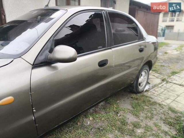 Бежевый Дэу Сенс, объемом двигателя 1.3 л и пробегом 200 тыс. км за 850 $, фото 6 на Automoto.ua