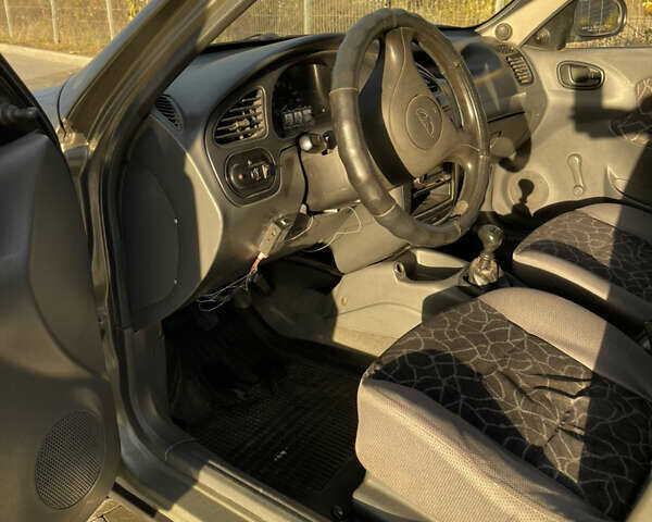 Деу Сенс 2003 у Вінниці на Automoto.ua Бежевий Деу Сенс, об'ємом двигуна 1.3 л та пробігом 250 тис. км за 1499 $, фото 7 на Automoto.ua