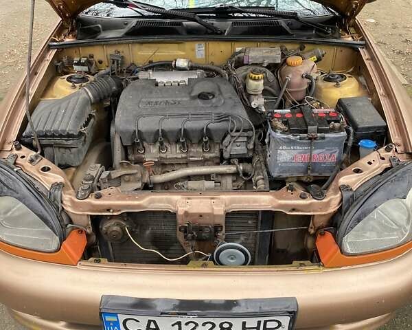 Бежевый Дэу Сенс, объемом двигателя 1.3 л и пробегом 195 тыс. км за 1400 $, фото 3 на Automoto.ua