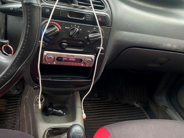 Бежевый Дэу Сенс, объемом двигателя 1.3 л и пробегом 0 тыс. км за 1400 $, фото 5 на Automoto.ua