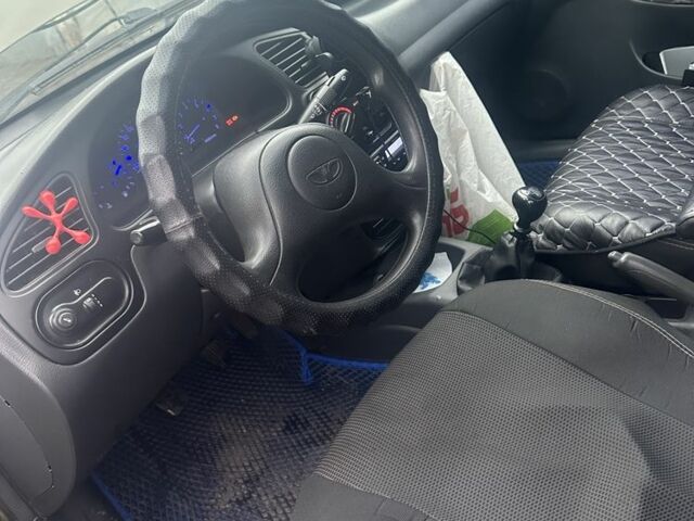 Бежевый Дэу Сенс, объемом двигателя 1.5 л и пробегом 180 тыс. км за 2500 $, фото 18 на Automoto.ua