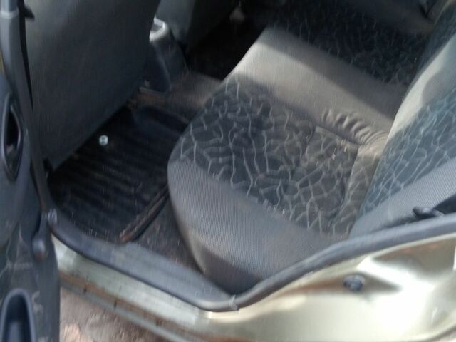 Бежевый Дэу Сенс, объемом двигателя 1.3 л и пробегом 477 тыс. км за 1200 $, фото 5 на Automoto.ua