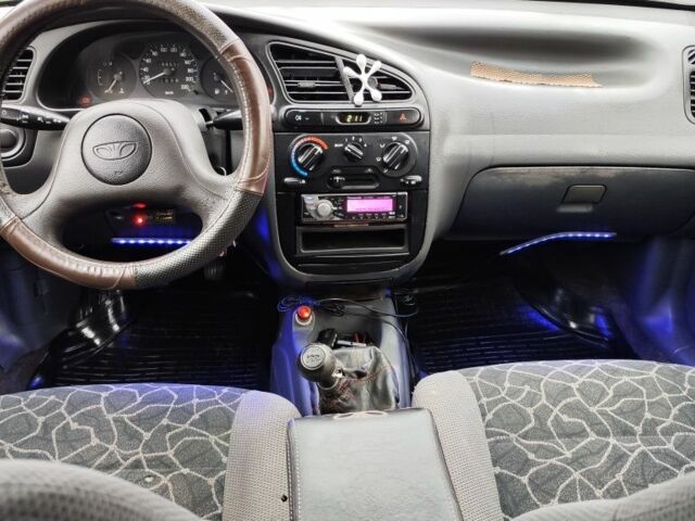 Деу Сенс 2004 у Кривому Розі на Automoto.ua Бежевий Деу Сенс, об'ємом двигуна 1.3 л та пробігом 190 тис. км за 1650 $, фото 2 на Automoto.ua