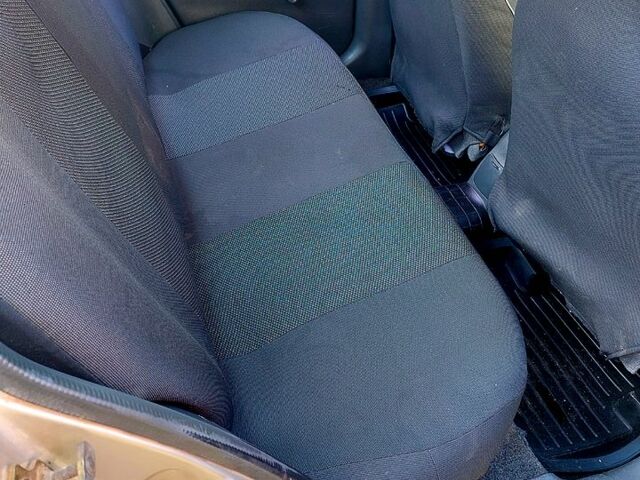 Бежевый Дэу Сенс, объемом двигателя 1.3 л и пробегом 19 тыс. км за 1800 $, фото 4 на Automoto.ua