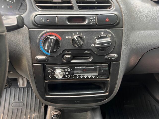 Бежевый Дэу Сенс, объемом двигателя 1.3 л и пробегом 170 тыс. км за 2200 $, фото 11 на Automoto.ua