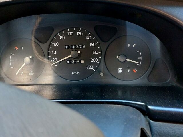 Бежевый Дэу Сенс, объемом двигателя 1.3 л и пробегом 19 тыс. км за 1800 $, фото 7 на Automoto.ua