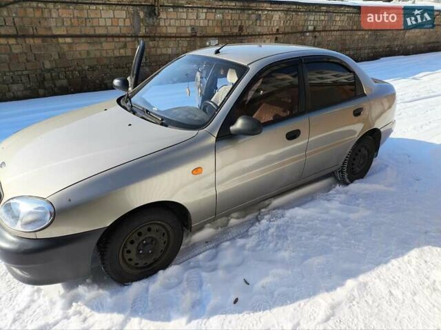 Бежевый Дэу Сенс, объемом двигателя 1.3 л и пробегом 200 тыс. км за 1700 $, фото 2 на Automoto.ua