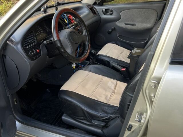 Бежевый Дэу Сенс, объемом двигателя 1.5 л и пробегом 350 тыс. км за 2700 $, фото 6 на Automoto.ua