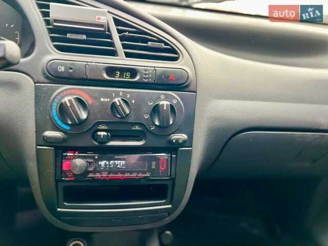 Бежевый Дэу Сенс, объемом двигателя 1.3 л и пробегом 165 тыс. км за 2200 $, фото 20 на Automoto.ua