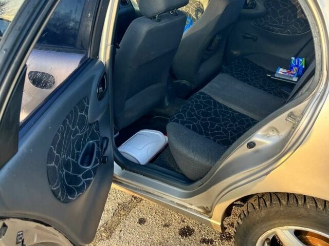 Бежевый Дэу Сенс, объемом двигателя 1.5 л и пробегом 200 тыс. км за 2200 $, фото 8 на Automoto.ua