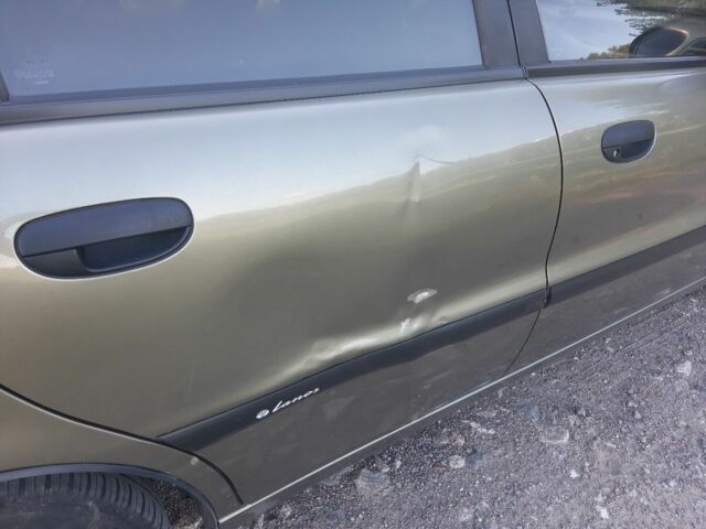 Бежевый Дэу Сенс, объемом двигателя 1.3 л и пробегом 216 тыс. км за 1500 $, фото 4 на Automoto.ua