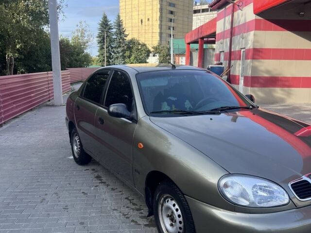 Бежевый Дэу Сенс, объемом двигателя 1.3 л и пробегом 180 тыс. км за 1999 $, фото 1 на Automoto.ua