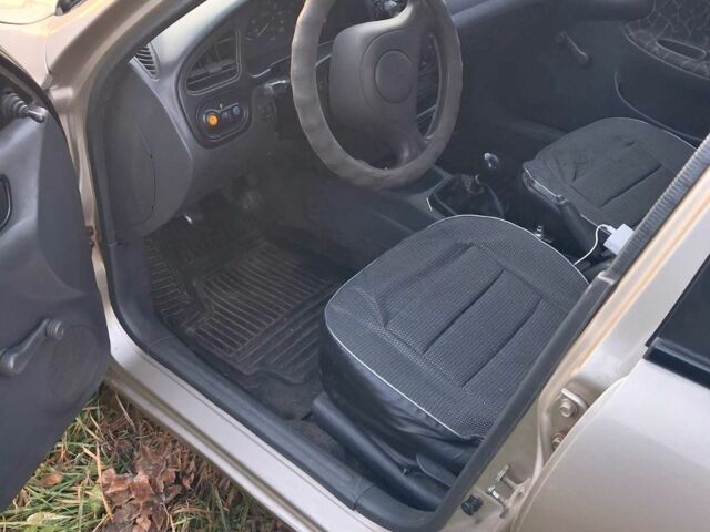 Бежевий Деу Сенс, об'ємом двигуна 1.3 л та пробігом 170 тис. км за 2200 $, фото 4 на Automoto.ua