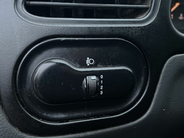 Бежевий Деу Сенс, об'ємом двигуна 1.3 л та пробігом 143 тис. км за 1899 $, фото 16 на Automoto.ua