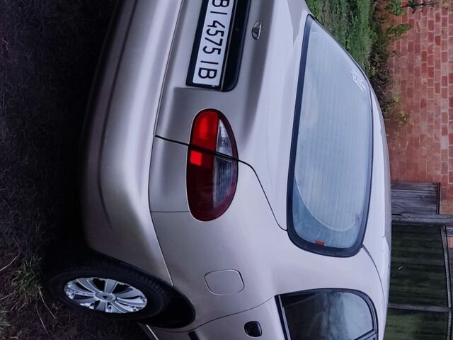 Бежевий Деу Сенс, об'ємом двигуна 1.3 л та пробігом 200 тис. км за 1450 $, фото 1 на Automoto.ua