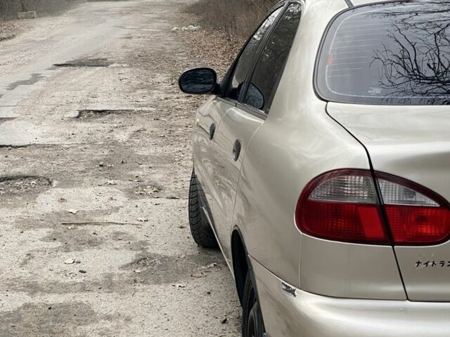 Бежевий Деу Сенс, об'ємом двигуна 1.5 л та пробігом 334 тис. км за 1800 $, фото 5 на Automoto.ua