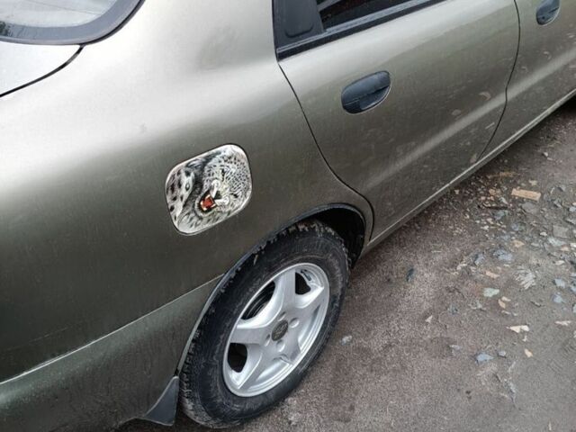 Бежевий Деу Сенс, об'ємом двигуна 1.3 л та пробігом 303 тис. км за 2000 $, фото 1 на Automoto.ua