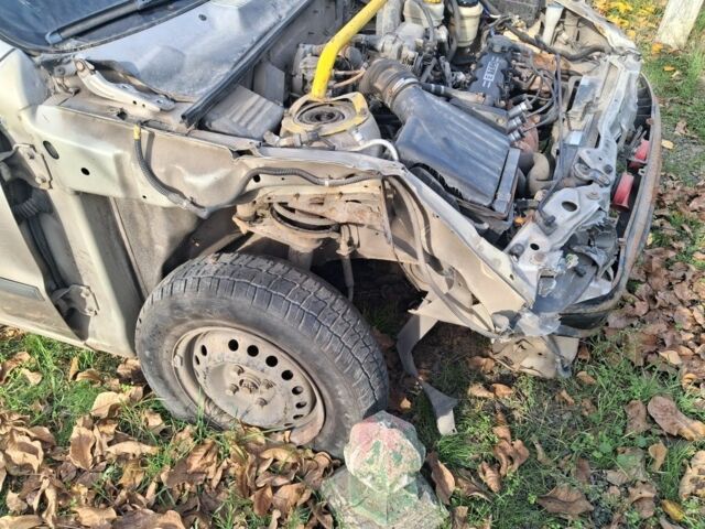 Бежевий Деу Сенс, об'ємом двигуна 1.5 л та пробігом 320 тис. км за 832 $, фото 6 на Automoto.ua