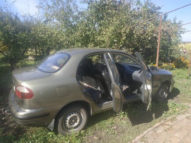 Бежевий Деу Сенс, об'ємом двигуна 1.5 л та пробігом 180 тис. км за 110000 $, фото 3 на Automoto.ua