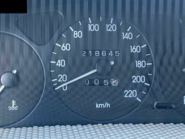 Бежевый Дэу Сенс, объемом двигателя 1.3 л и пробегом 218 тыс. км за 1600 $, фото 12 на Automoto.ua